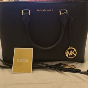 Michael kors satchel